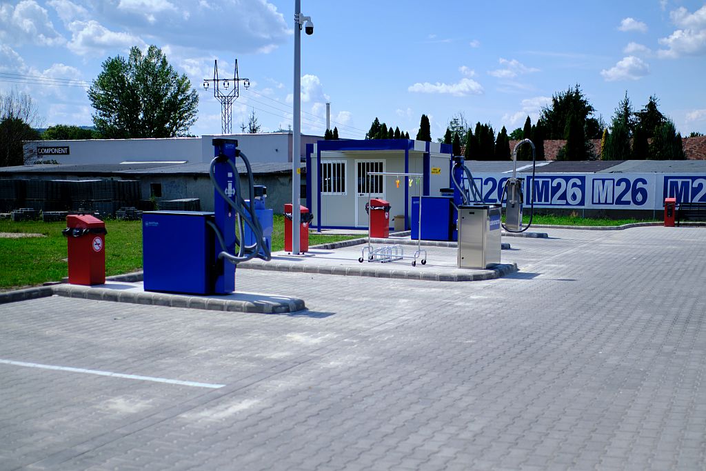 DiBO Kazincbarcika II. önkiszolgáló autómosó